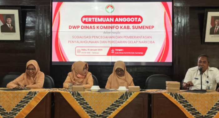 Dharma Wanita Diskominfo Sumenep dan BNNK Gelar Sosialisasi P4GN Dharma Wanita Diskominfo Sumenep dan BNNK Gelar Sosialisasi P4GN