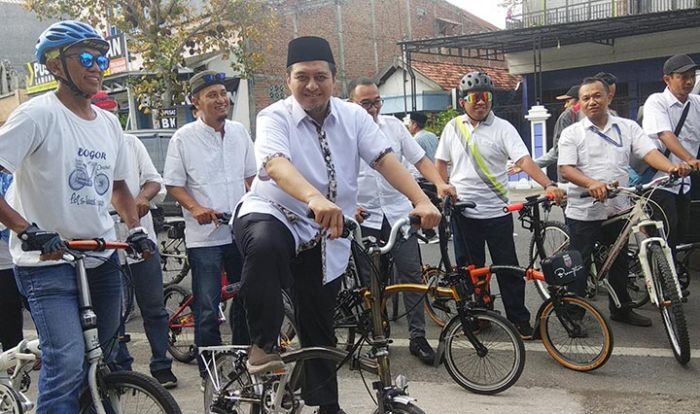 Anak Bupati Lamongan, Deddi Nordiawan Daftar Bakal Cabup ke DPC Gerindra