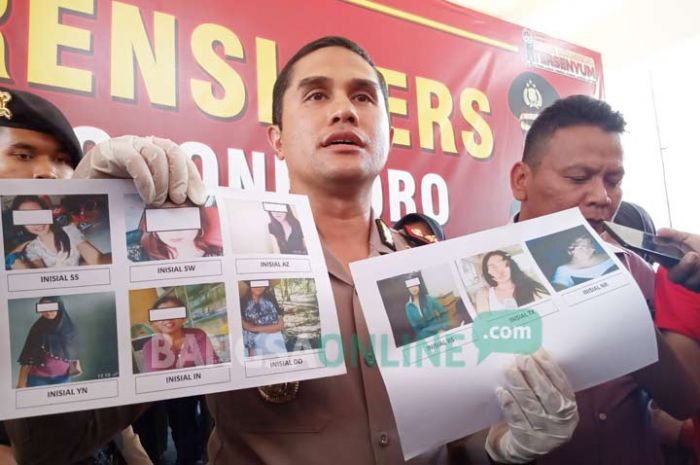 Kasus Prostitusi Online di Bojonegoro Dibongkar Polisi, Belasan Wanita Diperjualbelikan Kasus Prostitusi Online di Bojonegoro Dibongkar Polisi, Belasan Wanita Diperjualbelikan
