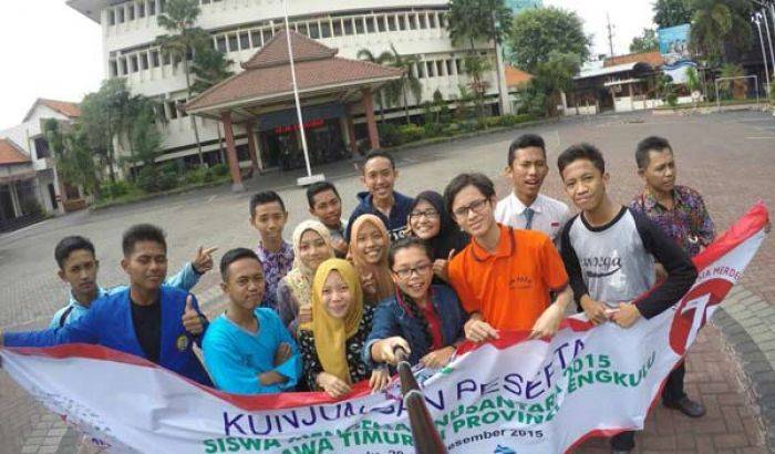Tanamkan Cinta terhadap Keragaman, Petrokimia Gresik Gelar Program Siswa Mengenal Nusantara Tanamkan Cinta terhadap Keragaman, Petrokimia Gresik Gelar Program Siswa Mengenal Nusantara
