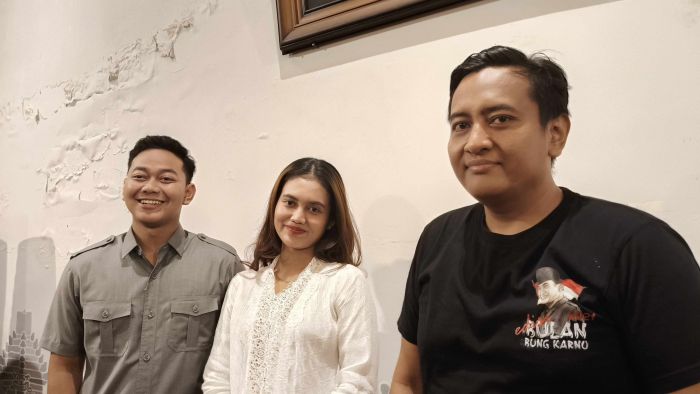 Tim Pemenangan Paslon Rijanto-Beky di Pilbup Blitar Gaet Anak Muda Jadi Jubir Kampanye Tim Pemenangan Paslon Rijanto-Beky di Pilbup Blitar Gaet Anak Muda Jadi Jubir Kampanye