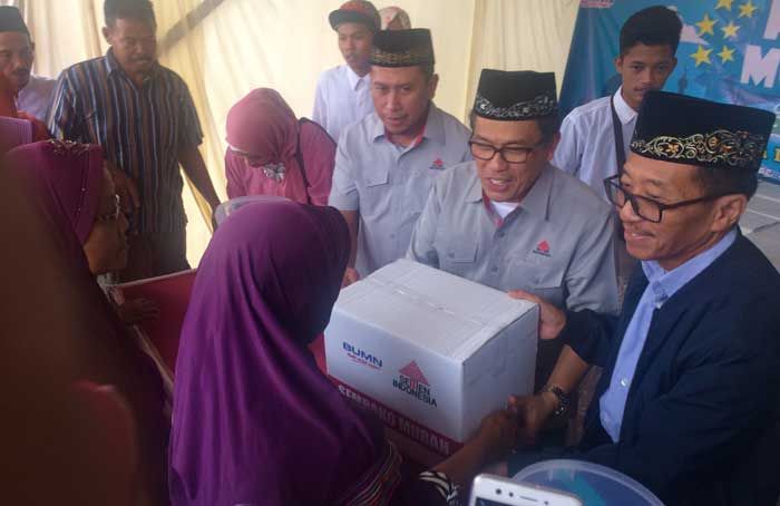 Sediakan 40.150 Paket Sembako, Semen Indonesia Group Gelar Pasar Murah