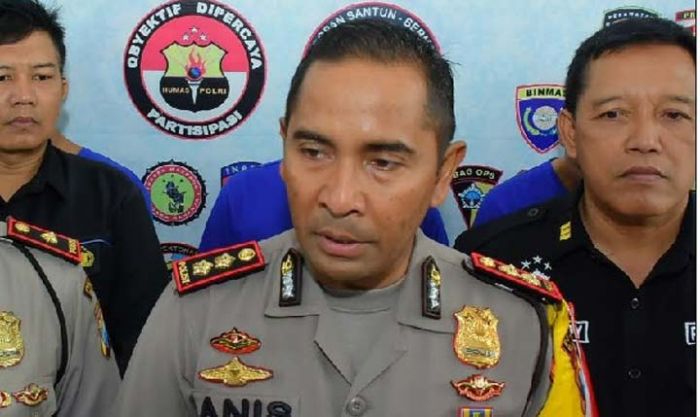Kapolres Blitar Benarkan Adanya Penangkapan Terduga Teroris oleh Densus 88 Kapolres Blitar Benarkan Adanya Penangkapan Terduga Teroris oleh Densus 88