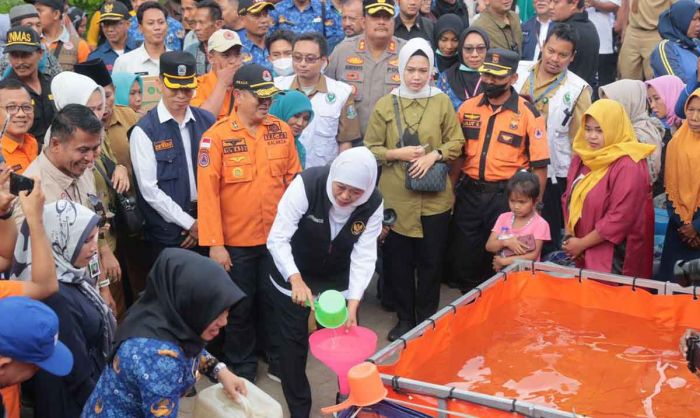 Gercep Tangani Kekeringan, Gubernur Khofifah Pastikan Distribusi Air Bersih Berjalan Lancar