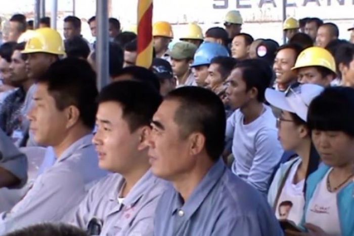 Rakyat China 1,402 Miliar, Tiongkok Ekspor Rakyat ke RI, Natalie Dikecam Hina Tukang Las Rakyat China 1,402 Miliar, Tiongkok Ekspor Rakyat ke RI, Natalie Dikecam Hina Tukang Las
