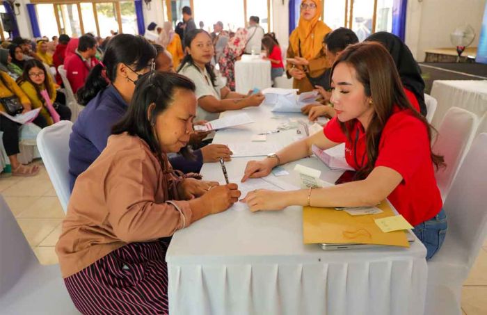 Pemkot Kediri Mulai Salurkan Bantuan Modal Usaha DBHCHT Tahap I Tahun 2024 ke 5.617 Pelaku UMKM Pemkot Kediri Mulai Salurkan Bantuan Modal Usaha DBHCHT Tahap I Tahun 2024 ke 5.617 Pelaku UMKM