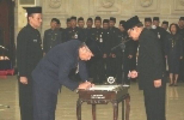 28 Pejabat Pemprov Jatim Masuk Gerbong Mutasi