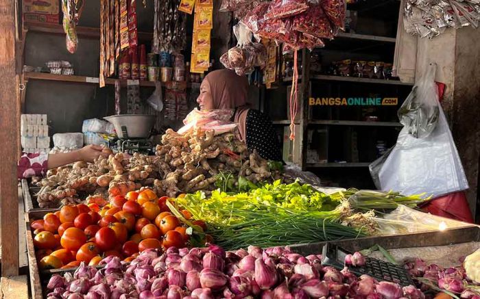 Fluktuasi Harga Sembako Jatim Hari Ini: Bawang Merah, Cabai Keriting dan Rawit Masih Naik