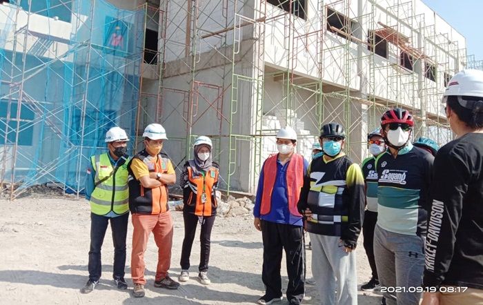 Pengerjaan Lampaui Target, Bupati Gus Muhdlor Perkirakan RSUD Krian Mulai Beroperasi Mei 2022 Pengerjaan Lampaui Target, Bupati Gus Muhdlor Perkirakan RSUD Krian Mulai Beroperasi Mei 2022