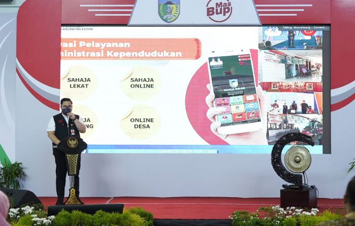 Bupati Dhito Minta DLH Tata Jendela Kabupaten Kediri