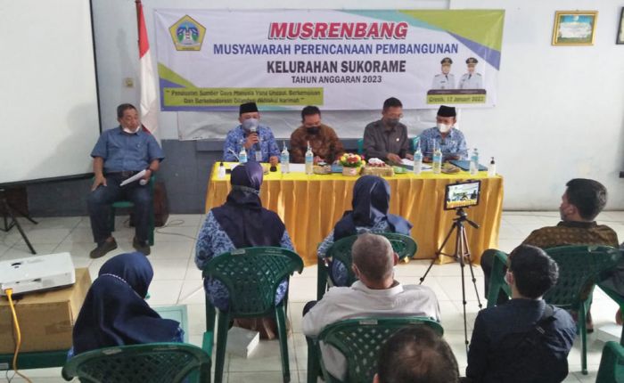 Hadiri Musrenbangkel, Ketua DPRD Gresik Janji Perjuangkan Usulan Warga Terkait Penanganan Banjir Hadiri Musrenbangkel, Ketua DPRD Gresik Janji Perjuangkan Usulan Warga Terkait Penanganan Banjir