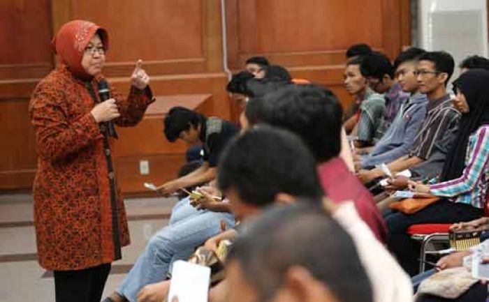 Pemkot Tawarkan Beasiswa dan Pelatihan Kerja untuk Anak-Anak Muda Surabaya Pemkot Tawarkan Beasiswa dan Pelatihan Kerja untuk Anak-Anak Muda Surabaya