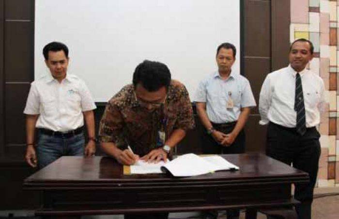 Gandeng Pelindo IV, Pelindo III Integrasikan Pelabuhan Tanjung Perak dengan Pelabuhan Makassar Gandeng Pelindo IV, Pelindo III Integrasikan Pelabuhan Tanjung Perak dengan Pelabuhan Makassar