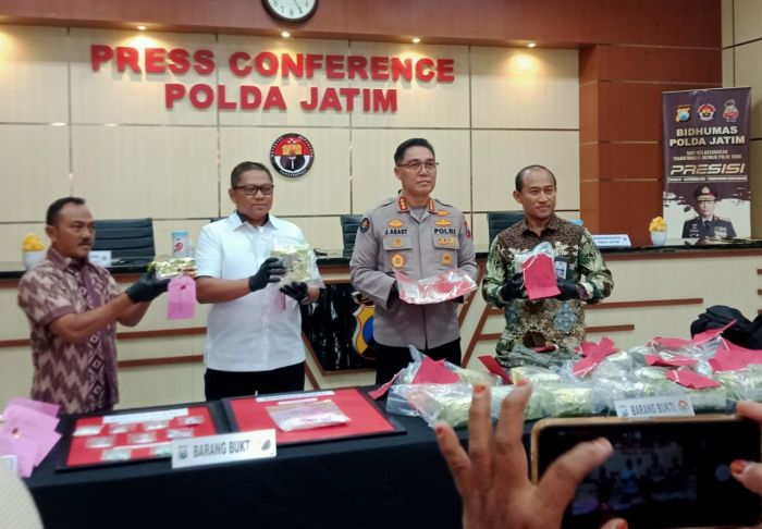 Peredaran Narkotika Lintas Provinsi Digagalkan Polda Jatim, 33 Kg Sabu dan 1 Kurir Diamankan