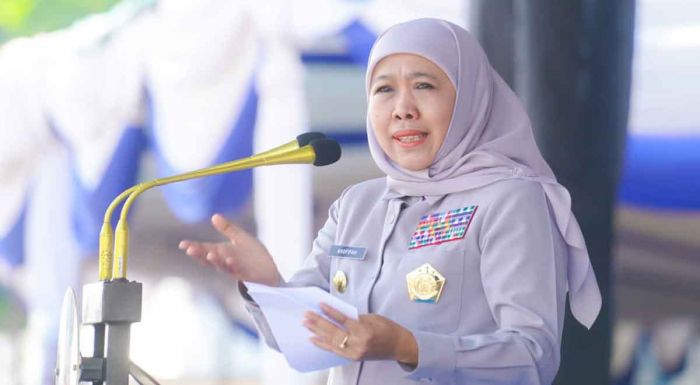 Gubernur Khofifah: SMAN Taruna Jadi Pilar Generasi Emas Menuju Indonesia Emas 2045 Gubernur Khofifah: SMAN Taruna Jadi Pilar Generasi Emas Menuju Indonesia Emas 2045