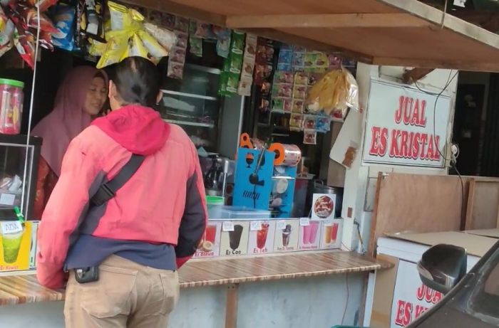Kasus Dugaan Penggelapan Dana Pembangunan Masjid Al-Islah di Perempatan Kenjeran Jalan di Tempat Kasus Dugaan Penggelapan Dana Pembangunan Masjid Al-Islah di Perempatan Kenjeran Jalan di Tempat