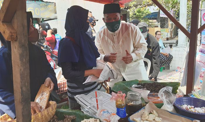 Sambangi Pasar Legi Jogosatru, BHS-Taufiq Dorong Tiap Desa Punya Pasar Rakyat Sambangi Pasar Legi Jogosatru, BHS-Taufiq Dorong Tiap Desa Punya Pasar Rakyat