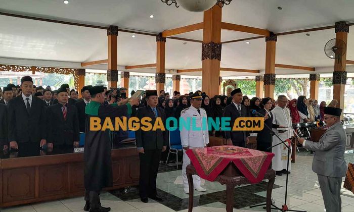 Mutasi Ratusan ASN, Bupati Situbondo Minta Tingkatkan Pelayanan Mutasi Ratusan ASN, Bupati Situbondo Minta Tingkatkan Pelayanan