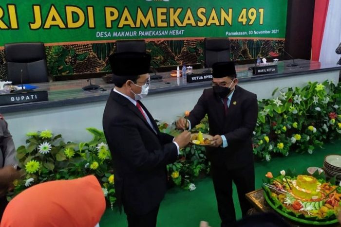 Peringati Hari Jadi ke-491, Paripurna DPRD Kabupaten Pamekasan Gunakan Bahasa Madura