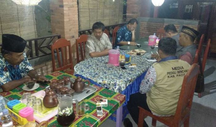 Jarmas Pacitan Rekomendasikan 9 Balon Bupati Jarmas Pacitan Rekomendasikan 9 Balon Bupati