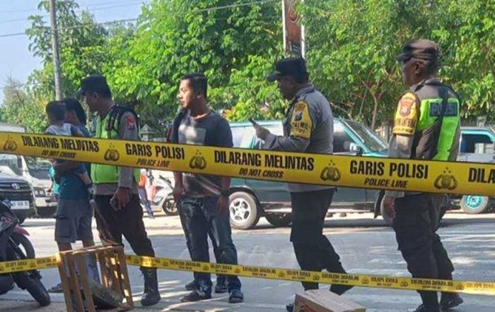 Pasar Desa Pungpungan Bojonegoro Dihebohkan Penemuan Mortir, Ternyata... Pasar Desa Pungpungan Bojonegoro Dihebohkan Penemuan Mortir, Ternyata...