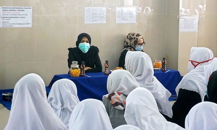 Ketua TP PKK Kota Kediri Imbau Remaja Tak Menikah di Usia Dini Ketua TP PKK Kota Kediri Imbau Remaja Tak Menikah di Usia Dini