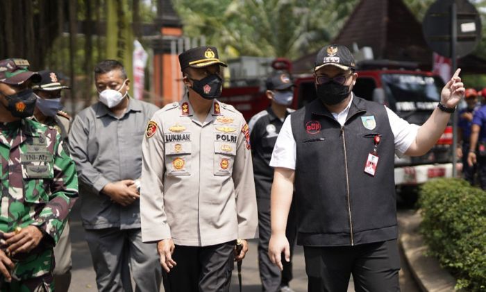 Bupati Kediri Pimpin Apel Gelar Pasukan dan Peralatan Dalam Rangka Tanggap Bencana Bupati Kediri Pimpin Apel Gelar Pasukan dan Peralatan Dalam Rangka Tanggap Bencana