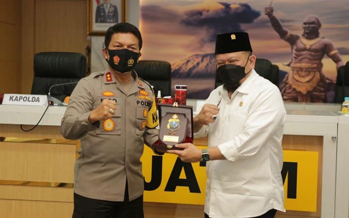 Kapolda Jatim Terima Kunker dan Silaturahim Ketua DPD RI