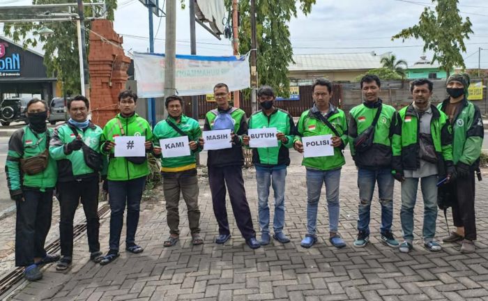 Gojek Mojokerto Bersatu Dukung Polri dengan Tagline #kamimasihbutuhpolisi Gojek Mojokerto Bersatu Dukung Polri dengan Tagline #kamimasihbutuhpolisi