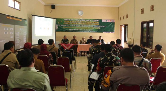 TMMD ke-127 Kediri Gelar Penyuluhan Hukum di Desa Gadungan