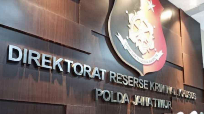Oknum Pegawai PUPR Ditetapkan Tersangka Kasus Dana Rp13 M Pemkab Sampang untuk Proyek Lapen Oknum Pegawai PUPR Ditetapkan Tersangka Kasus Dana Rp13 M Pemkab Sampang untuk Proyek Lapen