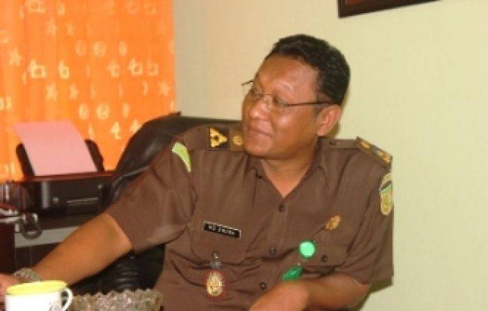 Sekdes dan Mantan Kades Korupsi Tidak Ditahan, Kantor Kejari Tuban Diluruk Warga