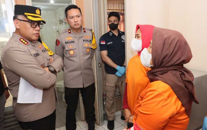 Dua Pelaku Aborsi Ilegal Mengaku Selama 2 Bulan Sudah 20 Kali Jalankan Aksinya Dua Pelaku Aborsi Ilegal Mengaku Selama 2 Bulan Sudah 20 Kali Jalankan Aksinya