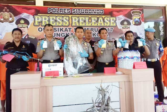 Operasi Sikat Semeru 2017, Polres Situbondo Berhasil Ungkap 18 Kasus Operasi Sikat Semeru 2017, Polres Situbondo Berhasil Ungkap 18 Kasus