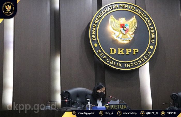 Gelar Sidang Etik, DKPP Bakal Periksa Bawaslu RI dan Anggota Bawaslu Surabaya Gelar Sidang Etik, DKPP Bakal Periksa Bawaslu RI dan Anggota Bawaslu Surabaya