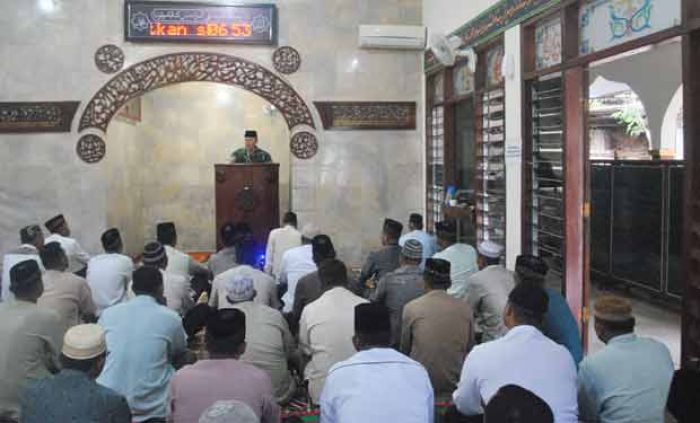 Istighosah Tandai Dimulainya Renovasi Masjid Korem 081/DSJ Istighosah Tandai Dimulainya Renovasi Masjid Korem 081/DSJ