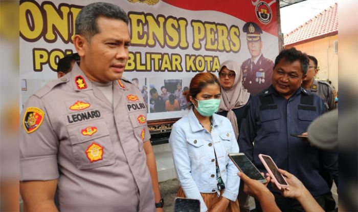 Bisnis Prostitusi Online di Blitar Terbongkar Usai Razia Pasangan Mesum, Ini Pengakuan si Mucikari Bisnis Prostitusi Online di Blitar Terbongkar Usai Razia Pasangan Mesum, Ini Pengakuan si Mucikari