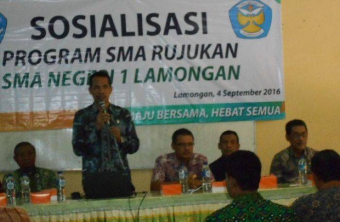 SMAN I Lamongan Jadi SMA Rujukan SMAN I Lamongan Jadi SMA Rujukan