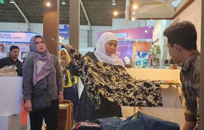Khofifah Optimis, Jatim Fest Dorong Pelaku UMKM Jawa Timur Naik Kelas, Berikut Syaratnya Khofifah Optimis, Jatim Fest Dorong Pelaku UMKM Jawa Timur Naik Kelas, Berikut Syaratnya