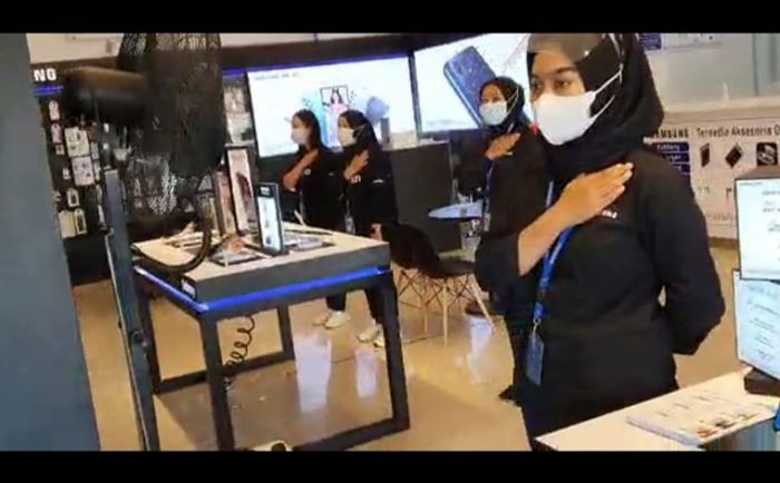 Mars Pancasila Rutin Berkumandang di Kota Kediri Tiap Pukul 14.00 Mars Pancasila Rutin Berkumandang di Kota Kediri Tiap Pukul 14.00