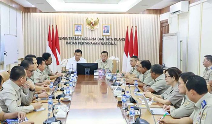 Menteri ATR/BPN Perkuat Kerja Sama Pengamanan Aset Negara dan Ketahanan Pangan Bersama Menhan Menteri ATR/BPN Perkuat Kerja Sama Pengamanan Aset Negara dan Ketahanan Pangan Bersama Menhan