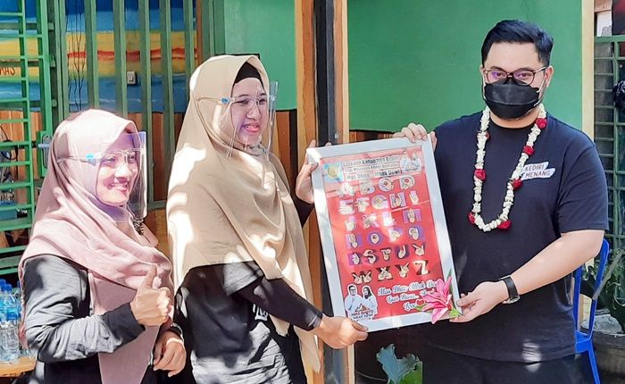 Cabup Dhito Dengarkan Curhatan Para Difabel Tuna Rungu Anggota Gerkatin Cabup Dhito Dengarkan Curhatan Para Difabel Tuna Rungu Anggota Gerkatin