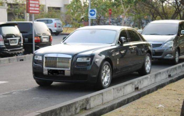 Banyak Mobil Mewah Bodong, Pemprov Disarankan Jeli Kembangkan Potensi Pajak Banyak Mobil Mewah Bodong, Pemprov Disarankan Jeli Kembangkan Potensi Pajak
