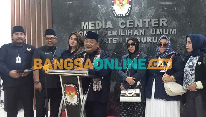 Target 11 Kursi, DPD NasDem Kabupaten Pasuruan Daftarkan Caleg ke KPU Target 11 Kursi, DPD NasDem Kabupaten Pasuruan Daftarkan Caleg ke KPU