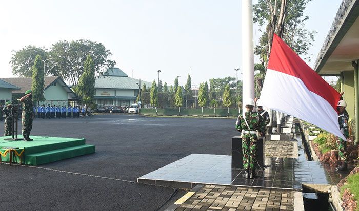 Pimpin Upacara Bendera, Kasrem 084/BJ Sampaikan Pesan dari KSAD