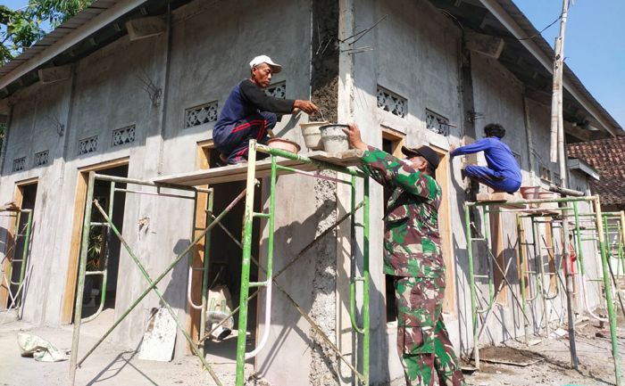 Selain Pembangunan Jalan, Satgas TMMD di Ngawi Juga Rehab Masjid