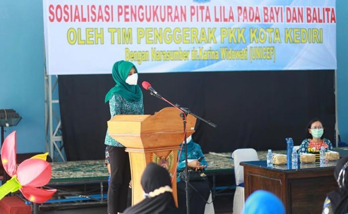 Sosialisasi Pengukuran Pita LiLA pada Bayi dan Balita, Ketua TP PKK Kota Kediri Tekankan Pentingnya Sosialisasi Pengukuran Pita LiLA pada Bayi dan Balita, Ketua TP PKK Kota Kediri Tekankan Pentingnya