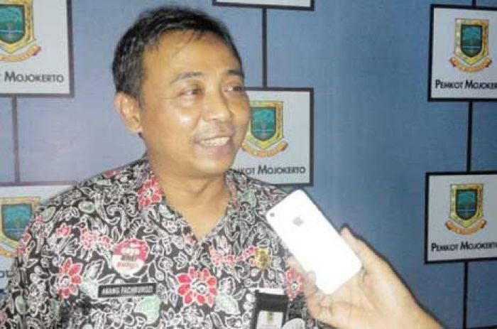 Bakesbangpol Telusuri Jejak HTI di Mojokerto, Klaim Tidak Ada ASN yang Terlibat Bakesbangpol Telusuri Jejak HTI di Mojokerto, Klaim Tidak Ada ASN yang Terlibat