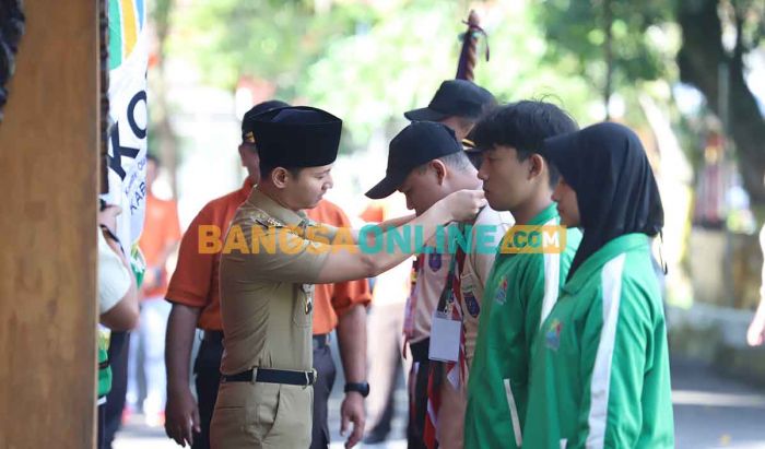 Bupati Trenggalek Lepas Kontingen KORMI dan Karang Pamitran