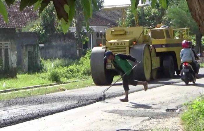 Hadapi Mudik Lebaran, Perbaikan Jalan di Sumenep Dikebut